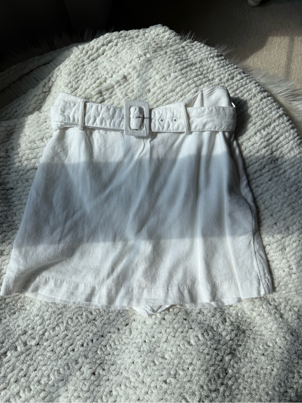 White Belted Mini Skirt - Abercrombie